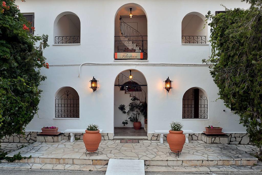 Filorian Hotel Apartments Acharavi  Dış mekan fotoğraf